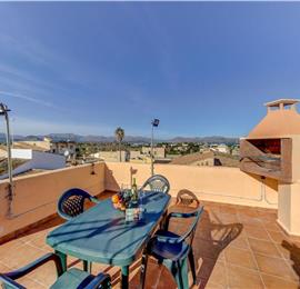3-Bedroom Townhouse with Rooftop Terrace in Alcudia, Mallorca, Sleeps 6